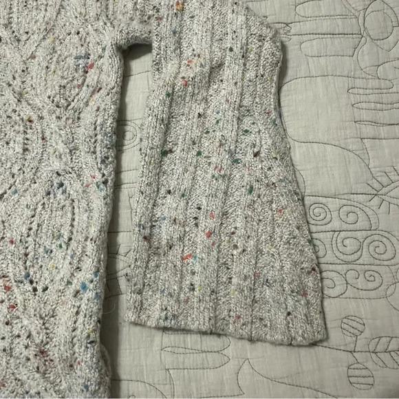 Anthropologie Moth M Cable Knit Tunic Sweater Bell Sleeve Light Gray Confetti - Picture 6 of 10